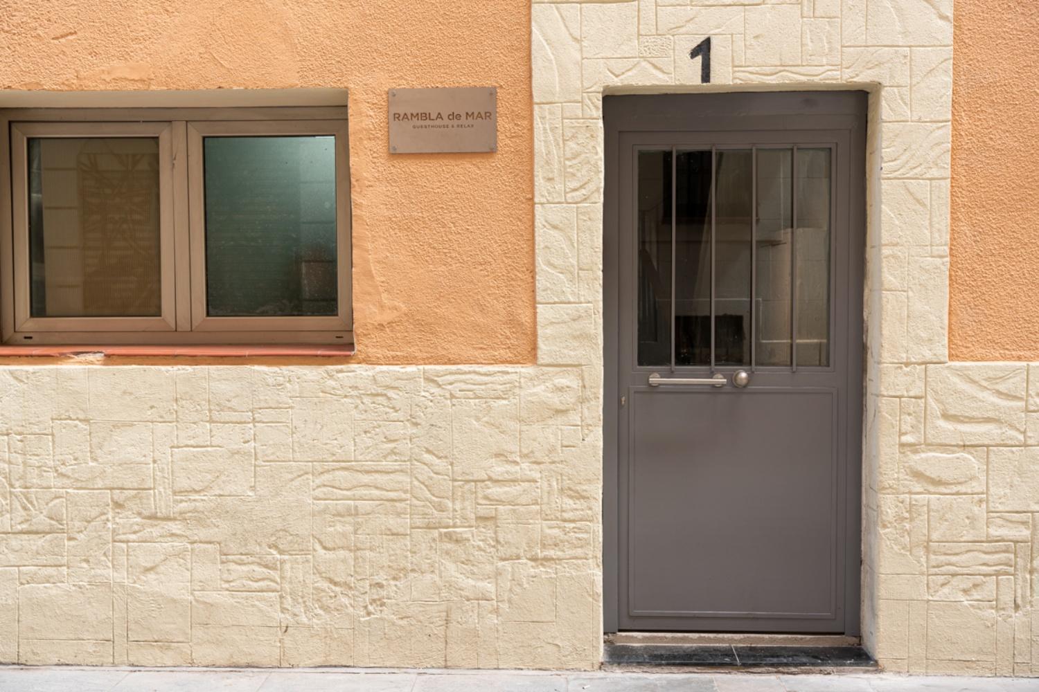Rambla De Mar Apartments By Blossom Hotels — Photos 1